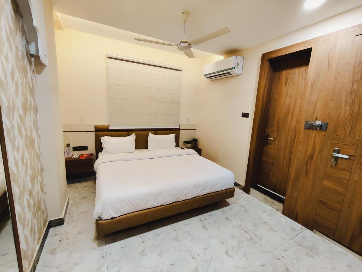 The Shah Imperial Hotel Gwalior Exterior foto
